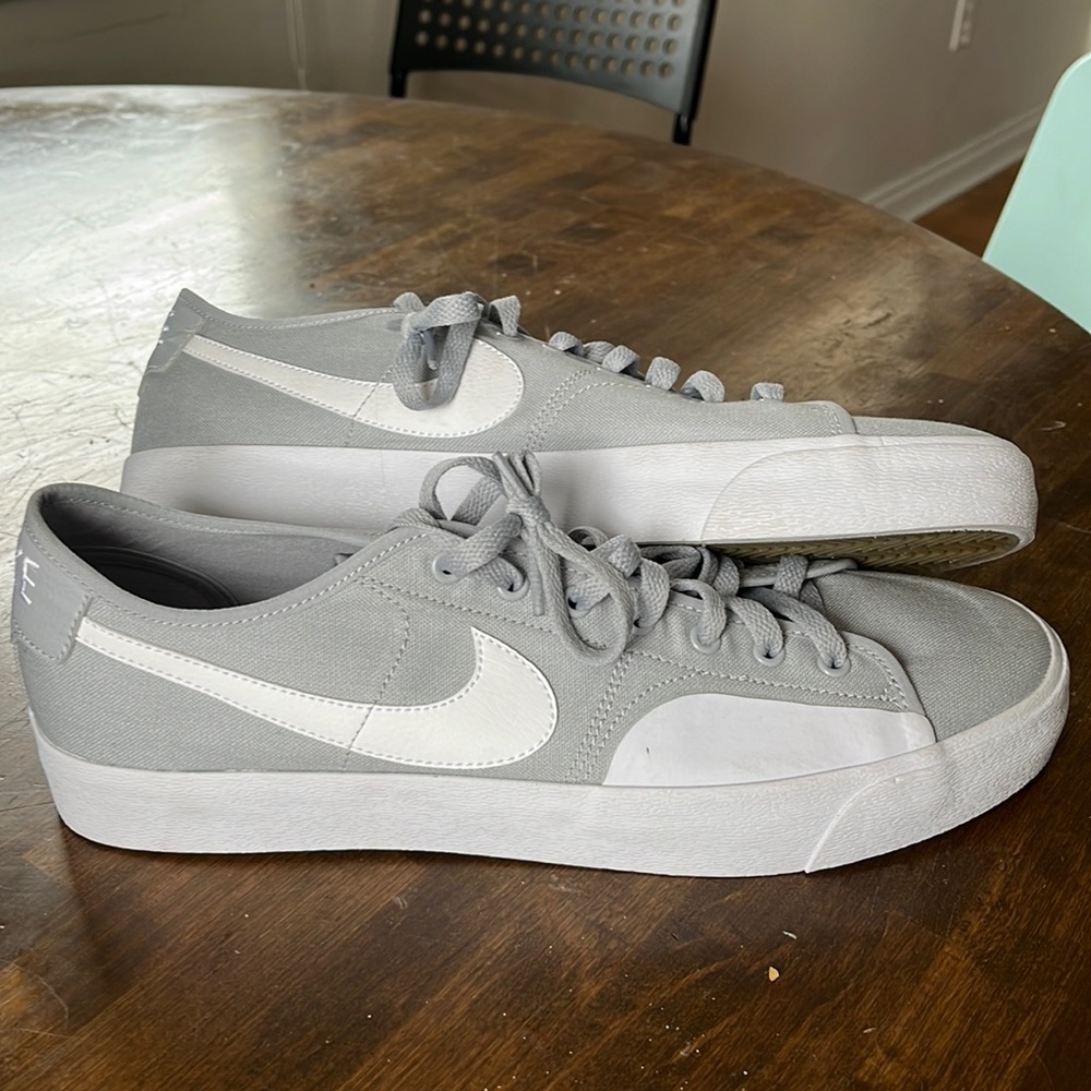 Nike SB Blazer Court